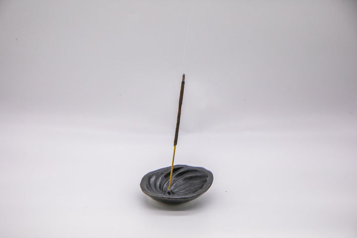 Abalone Shell Incense Holder - Matte Black