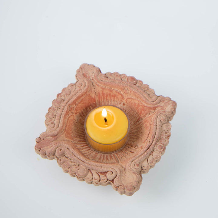 Durga Candle Holder ~ Lime Wash