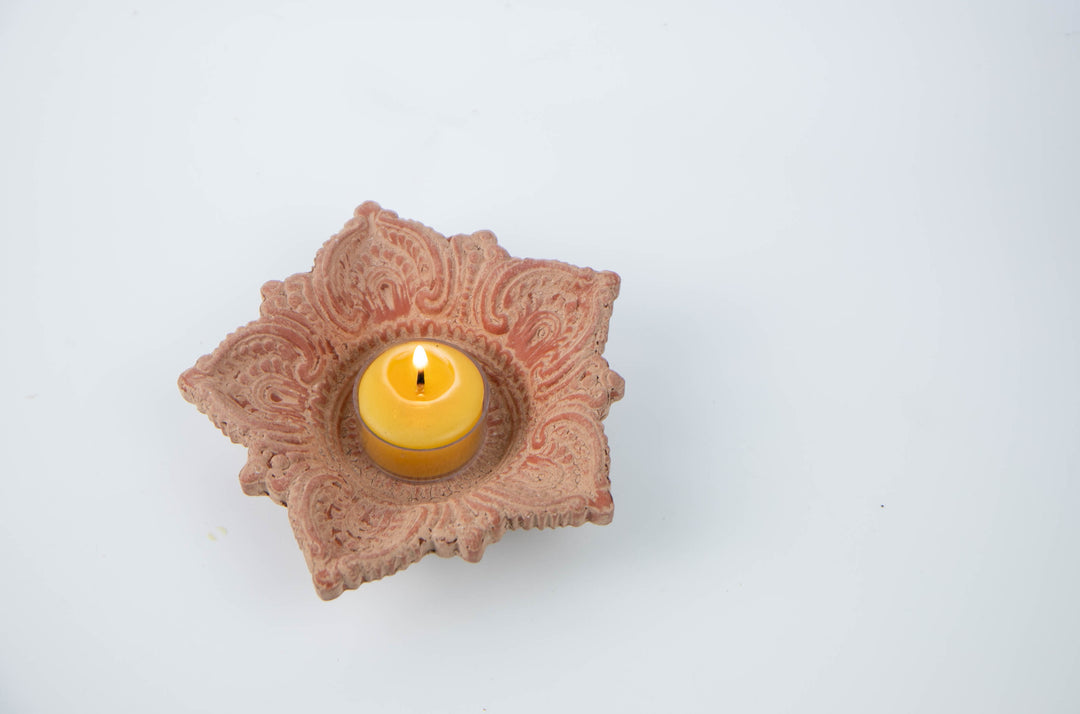 Radha Candle Holder ~ Lime Wash