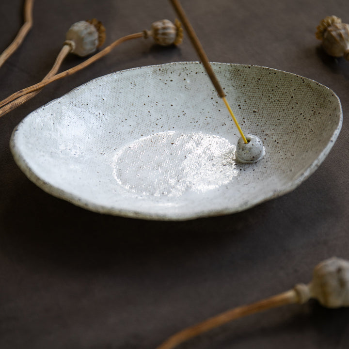 ** 30% OFF at Checkout - Handmade Avocado Ceramic Incense Holder - Ivory