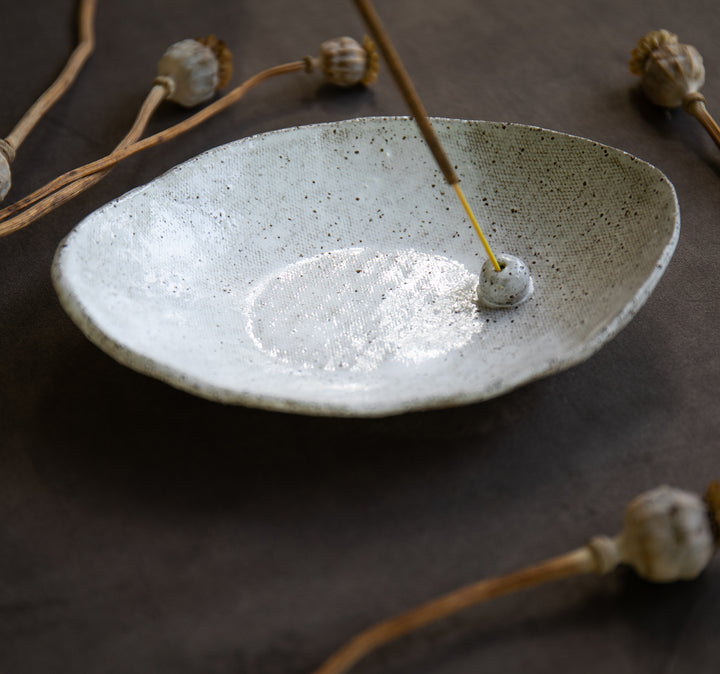** 30% OFF at Checkout - Handmade Avocado Ceramic Incense Holder - Ivory