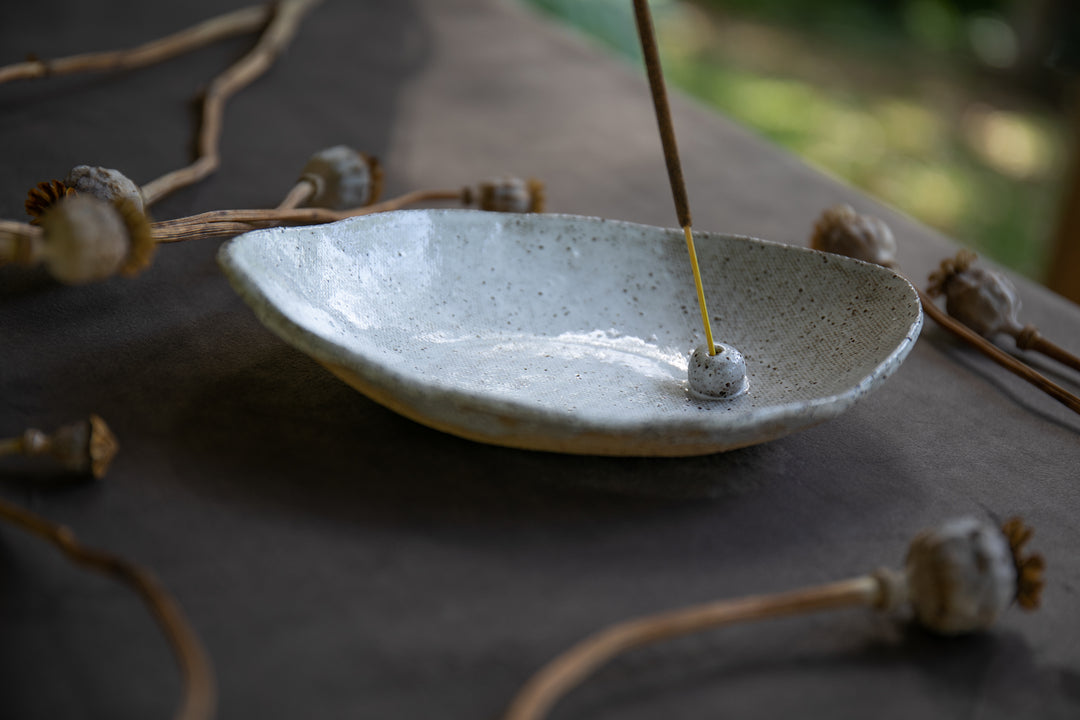 ** 30% OFF at Checkout - Handmade Avocado Ceramic Incense Holder - Ivory
